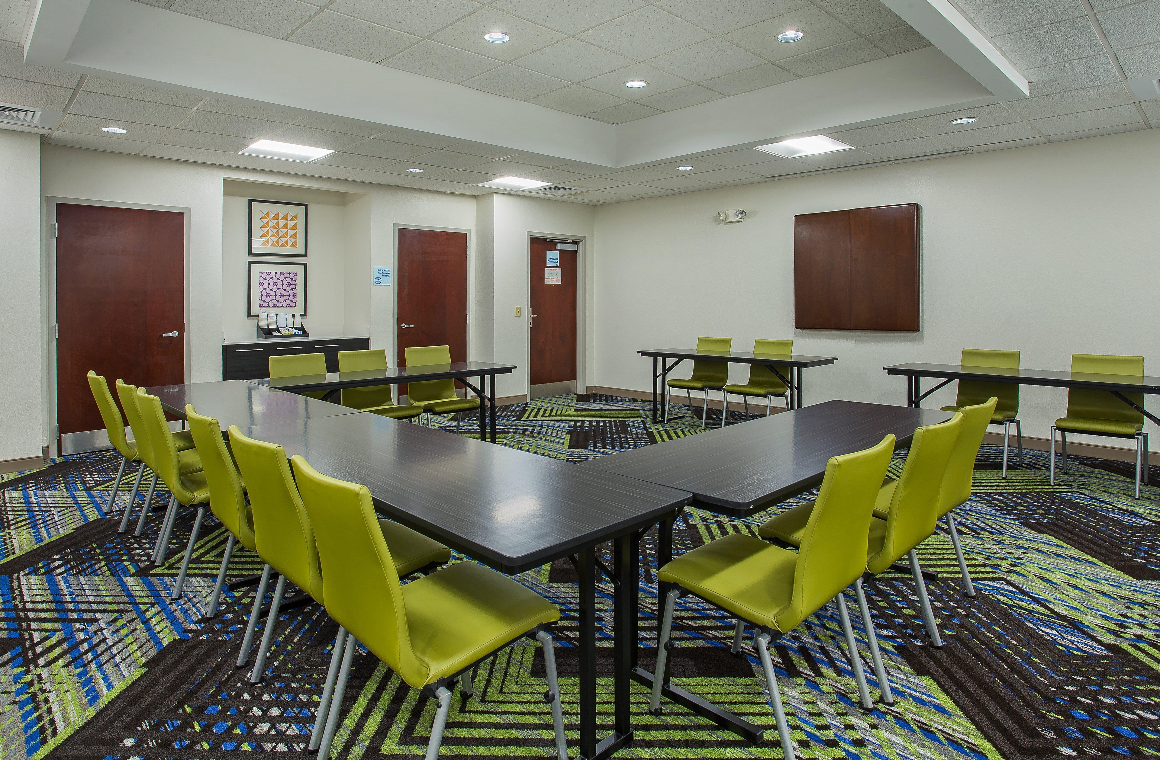 Holiday Inn Express & Suites Lebanon-Nashville Area By Ihg Екстериор снимка