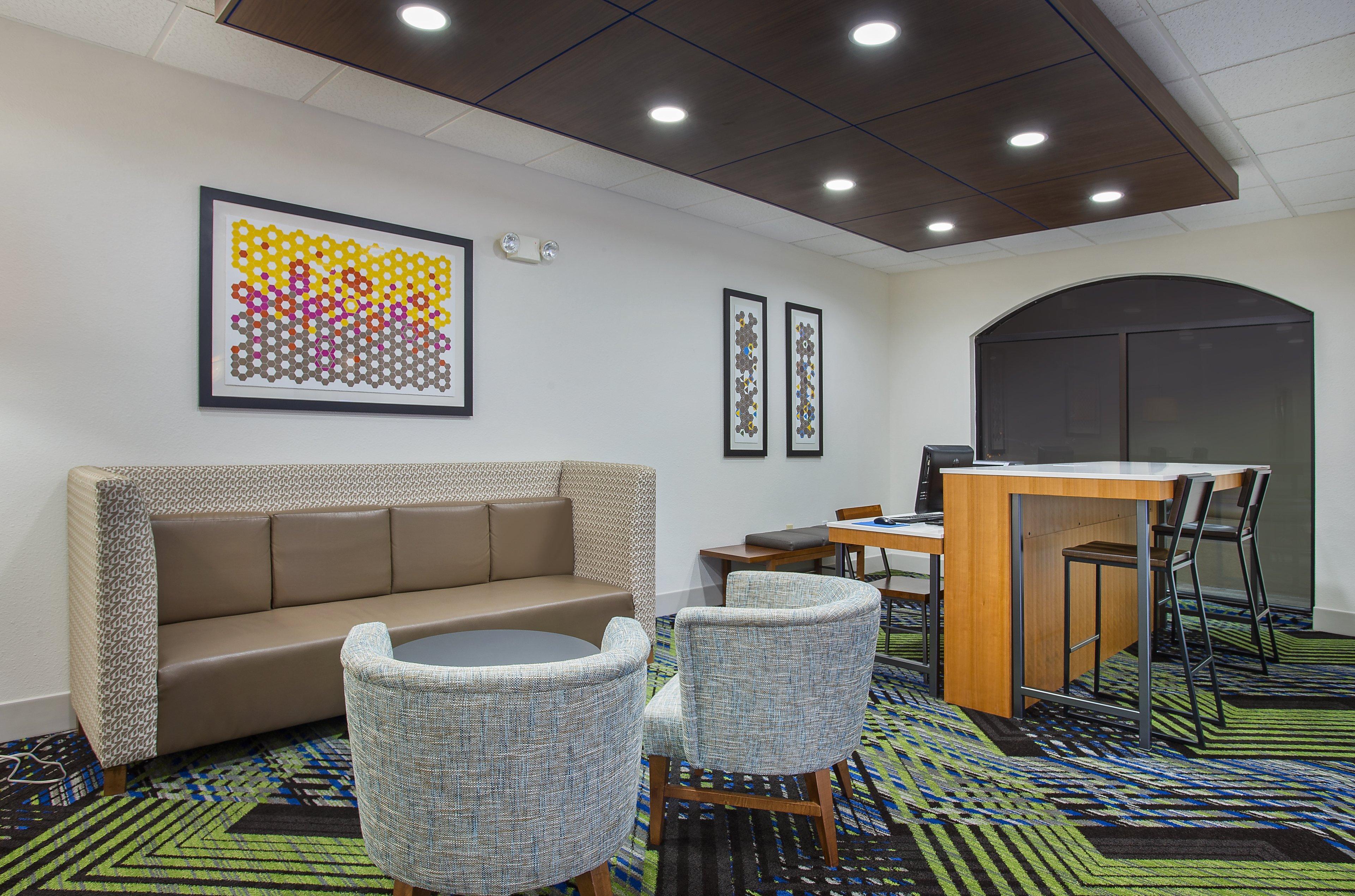 Holiday Inn Express & Suites Lebanon-Nashville Area By Ihg Екстериор снимка